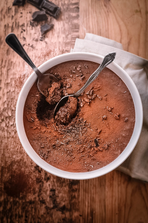 The-best-French-Style-Chocolate-Mousse-1.jpg